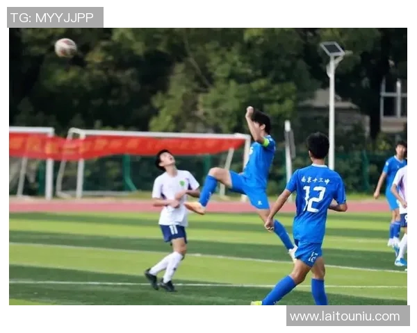 南京足球队在全国足球节奏排行榜中荣登第九名展现出强劲实力与潜力