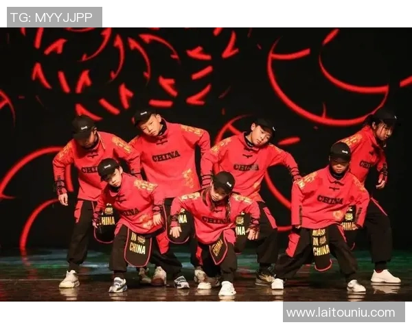 重庆街舞队节奏之争引发热议舞者与观众的不同声音探讨