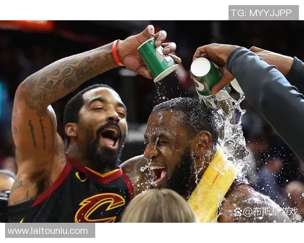 勇士与骑士激战6月10日NBA季后赛精彩对决回顾与分析 勇士与骑士激战6月10日NBA季后赛精彩对决回顾与分析