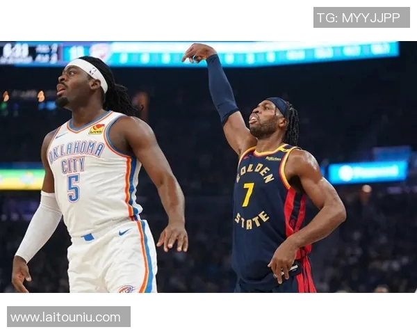 勇士与雷霆激战2月25日球迷期待精彩对决与逆转奇迹 勇士与雷霆激战2月25日球迷期待精彩对决与逆转奇迹