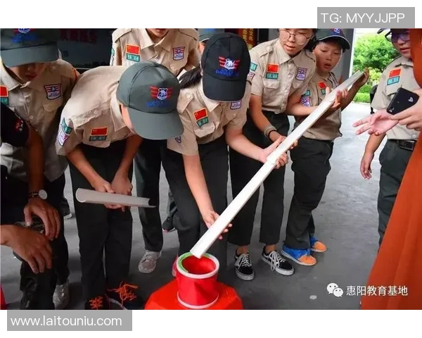 朱俊龙的成长之路与奋斗精神探析：从青涩少年到职场精英的蜕变历程