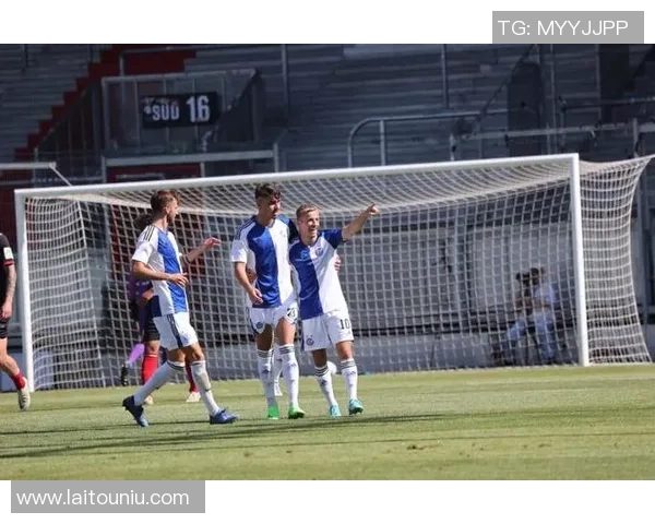 锡永与卢加诺对决分析:谁能在这场较量中笑到最后 锡永与卢加诺对决分析:谁能在这场较量中笑到最后