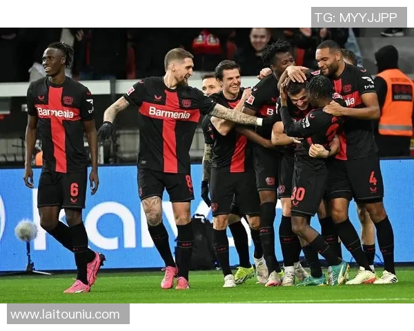 维森特与本菲卡激战正酣比分揭晓精彩瞬间回顾