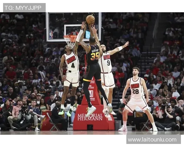 杰登艾维的篮球之路：从新秀到未来明星的成长历程与挑战